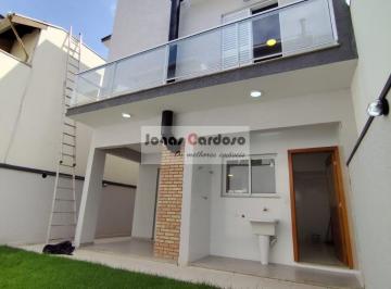 Foto 01 · Sobrado de 150m² a venda no Cond. Parque das Figueiras, 3 quartos sendo 3 suites, cozinha planejada,