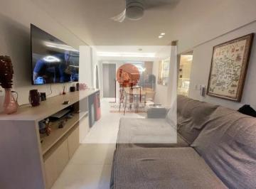 Apartamento · 60m² · 2 Quartos · 1 Vaga · Excelente apartamento com 02 quartos com suíte no coração de Itapuã!!