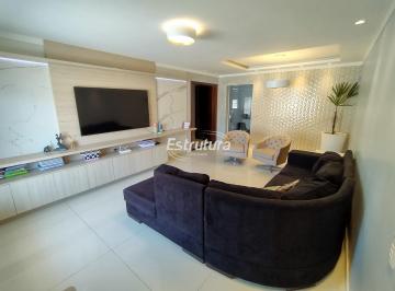 Casa · 300m² · 3 Quartos · 2 Vagas · Belissima casa na Pinheiro Machado com três domitórios.