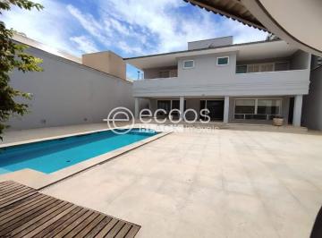 Casa · 600m² · 3 Quartos · 6 Vagas · Casa para aluguel, 3 quartos, 3 suítes, 6 vagas, Patrimônio - Uberlândia/MG