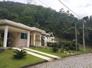 7813fe43d2b1087445bc3e01ba5d63203355ae29 · Casa com 3 quartos à venda, 743 m² por R$ 890.000 - Ubatiba - Maricá/RJ