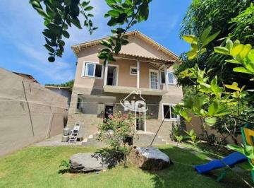 11f74a84e3bc0f112880c7c74fc328e64121d97a · Casa com 5 dormitórios à venda, 207 m² por R$ 900.000,00 - Piratininga - Niterói/RJ