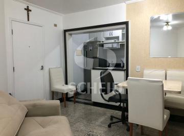 Apartamento · 50m² · 2 Quartos · 1 Vaga · Apartamento à venda próximo Av Interlagos. 50mt2 com varanda