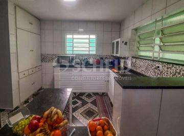 Casa · 250m² · 4 Quartos · 4 Vagas · Sobrado com 250m2 com 4 Quartos e 4 Vagas