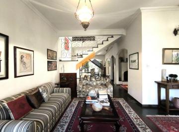 Casa · 270m² · 4 Quartos · 4 Vagas · Este Imóvel é para Aluguel Mobiliado | Disponível a partir de Agosto