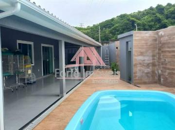 Casa de 3 quartos, Rio de Janeiro · Casa à venda, 3 quartos, 2 suítes, 3 vagas, Campo Grande - Rio de Janeiro/RJ