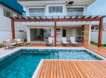 Casa · 285m² · 3 Quartos · 2 Vagas · Casa maravilhosa em condomínio fechado