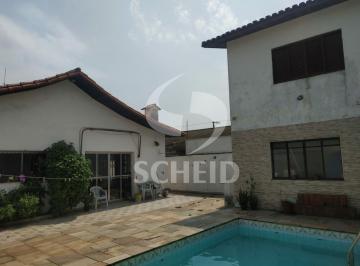 Casa · 201m² · 3 Quartos · 4 Vagas · Casa térrea com piscina em 384 m de terreno em Veleiros