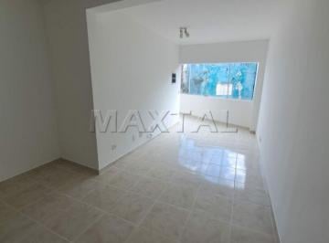 Apartamento · 60m² · 2 Quartos · Apartamento com dois dormitórios, sala ampla com dois ambientes, cozinha mobiliada, banheiro.