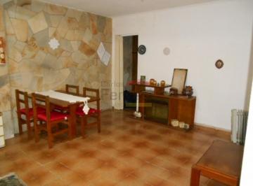 Casa · 92m² · 2 Quartos · Casa Térrea de Vila com 92m², 2dormitórios, Sem vaga de garagem