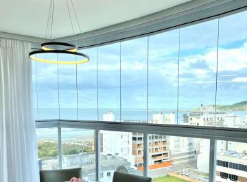 Apartamento de 4 quartos, Laguna · Apartamento à venda na Praia do Mar Grosso em Laguna/SC