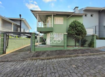 Casa · 178m² · 3 Quartos · 2 Vagas · Casa à venda - na Bela Vista