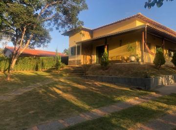 Rural · 1000m² · 3 Quartos · 10 Vagas · Sítio à venda, 3 quartos, 1 suíte, 10 vagas, Centro - Jaboticatubas/MG