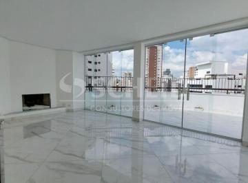 Apartamento · 238m² · 3 Quartos · 3 Vagas · Cobertura reformada Moema com 238m² área útil  bem distribuído 3dorm.,1 suíte, 4 banheiros, 3 vagas