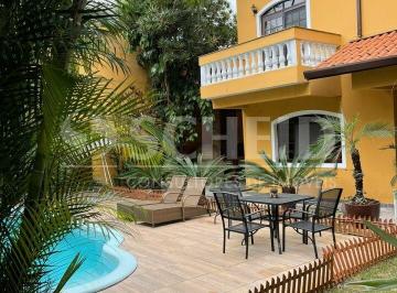 Casa · 720m² · 5 Quartos · 6 Vagas · Casa a venda próximo a unisa e represa guarapiranga