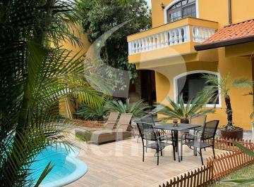 Casa · 720m² · 5 Quartos · 6 Vagas · Casa a venda próximo a unisa e represa guarapiranga
