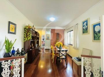 Casa en Venda de 4 quartos Saúde · Casa na Vila da Saúde - 4 Quartos, 2 Suítes e 4 Vagas de Garagem