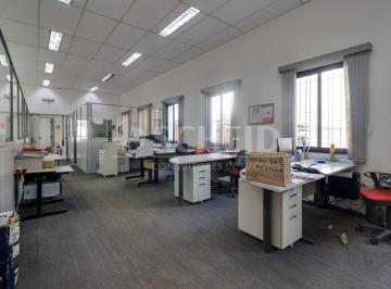 Comercial · 243m² · 5 Quartos · 4 Vagas · Casa Comercial para Locação com 400m² de terreno na Chácara Santo Antônio