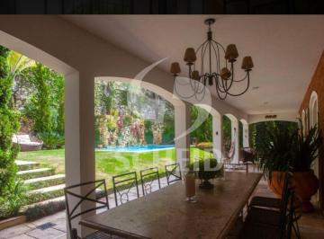 Casa · 640m² · 4 Quartos · 4 Vagas · Casa a venda no Morumbi com 4 quartos sendo 2 suites.