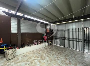 Casa · 91m² · 3 Quartos · 1 Vaga · Sobrado à venda com 3 quartos na Chácara Santo Antônio!