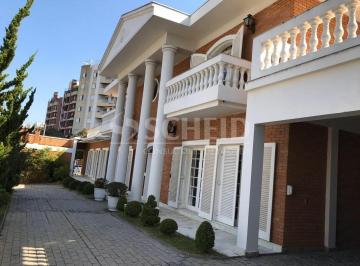 Casa · 843m² · 4 Quartos · 7 Vagas · Casa a venda no Morumbi com 4 quartos  suites.