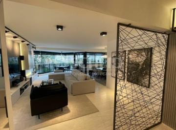Apartamento · 247m² · 4 Quartos · 2 Vagas · Apartamento  Aclimação 4 quartos 2 suítes Hidromassagem 2 vagas de garagem 247m2