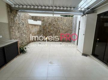 Casa · 245m² · 3 Quartos · 2 Vagas · CASA CHARMOSA NO MIOLO DO PLANALTO RUA FECHADA