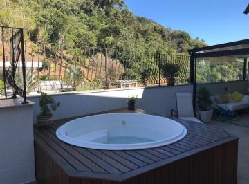17a970a0306a5d72a2b0f18343a600195d2fa53f · Cobertura com 3 dormitórios à venda, 227 m² por R$ 1.490.000,00 - Várzea - Teresópolis/RJ