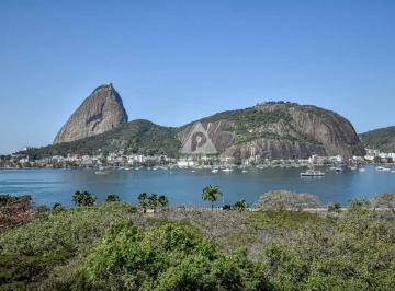 vista · Apartamento na R. Barbosa-Flamengo 3 quartos, sala espaçosa, 3 banheiros sendo um suíte, área de ser