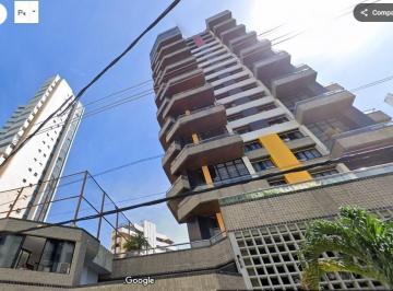 Apartamento de 4 quartos, Salvador · Super apto 447m2, 4 suites, 5 banheiros, 8 garagens, infra estrutura, um show