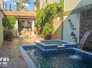 Casa · 3 Quartos · 4 Vagas · Sobrado com piscina - Santa Maria - Santo André