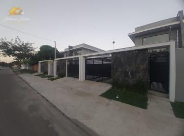 Foto 01 · CASA LINEAR COM 3 QUARTOS, PARA VENDA, NO SERRAMAR, RIO DAS OSTRAS, RJ