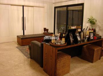 Apartamento · 338m² · 4 Quartos · 5 Vagas · Apartamento muito bom no Morumbi com 4 suites