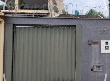 Casa de 2 quartos, Governador Valadares · Casa com 2 quartos + 1 suíte no Bairro Cidade Nova.