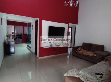 Foto 01 · Casa à venda na Vila Oliveira, oportunidade de moradia ou investimento em Mogi das Cruzes. 3 quartos