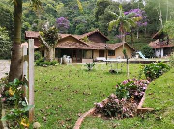 Casa Sede · Sítio com 9 quartos sendo eles 7 Suítes, Piscina, Área Gourmet - Campanha, Teresópolis