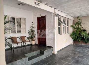 Casa · 128m² · 4 Quartos · 2 Vagas · Casa Térrea com 3 Dormitórios à Venda, 128m² - Vila Alice, Santo André/SP.