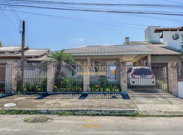 Casa · 109m² · 2 Quartos · 2 Vagas · Casa no bairro Igra Norte