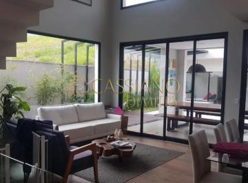 Casa · 490m² · 4 Quartos · 4 Vagas · Casa para venda e locação de 420m² | 04 dormitórios, sendo suítes e 04 vagas de garagem | Condomínio