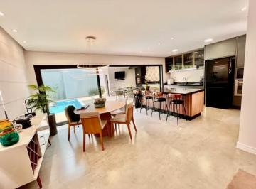 Casa · 215m² · 4 Quartos · 4 Vagas · Casa à venda de 215m² | 04 dormitórios sendo 04 suítes e 04 vagas de garagem | Condomínio Floradas S