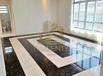 Apartamento · 145m² · 3 Quartos · 1 Vaga · Apartamento com 03 dormitórios localizado no bairr