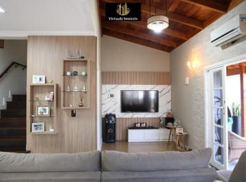 Casa · 270m² · 3 Quartos · 4 Vagas · Casa mobiliada no bairro Ariribá em Balneário Camboriú