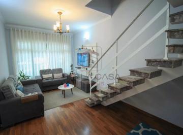 Casa · 139m² · 3 Quartos · 1 Vaga · Sobrado na Mooca de 139 m2 com 3 dormitórios, 1 vaga, quintal e churrasqueira