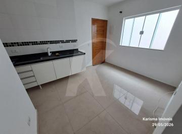 Casa · 28m² · 1 Quarto · Apartamento com 1 quarto, sala, cozinha e banheiro perto do metrô