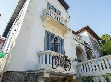 Casa · 216m² · 8 Quartos · 1 Vaga · Casa com Fachada histórica, 8 quartos com área externa em Santa Teresa - Rio de Janeiro