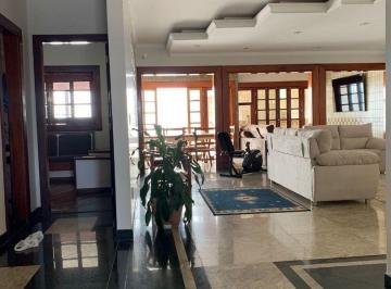 Casa · 399m² · 4 Quartos · 3 Vagas · Casa com 4 quartos à venda no Bairro Tabajaras - Uberlândia/MG