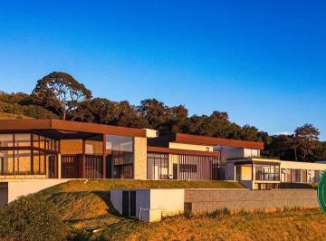 Foto 01 · Casa à Venda em Bragança Paulista com Vista para a Represa