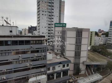 Apartamento · 250m² · 3 Quartos · Apartamento à venda - no Centro