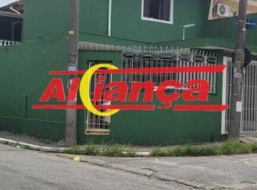 Casa · 330m² · 3 Quartos · 2 Vagas · Sobrado na Vila Itapegica Próximo ao Shopping Internacional 330 m², 3 dorm, 2 vagas, churrasqueira