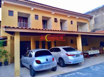 Casa · 230m² · 4 Quartos · 4 Vagas · Sobrado de Luxo: Viva o Sonho da Casa Própria!